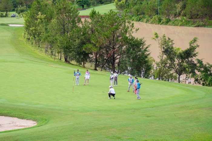 Spend your first day at Hanoi Golf Club